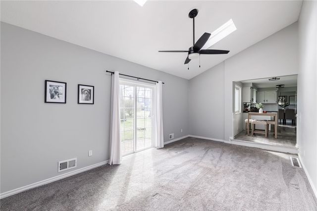 1006 Heritage Park Drive, Webster, NY 14580