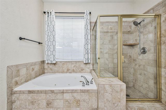 109 N Acacia Park Circle, The Woodlands, TX 77382