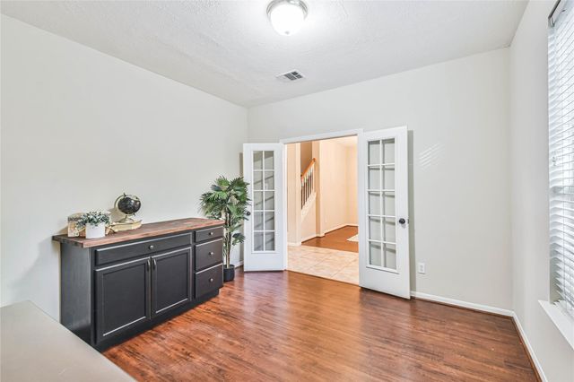 109 N Acacia Park Circle, The Woodlands, TX 77382