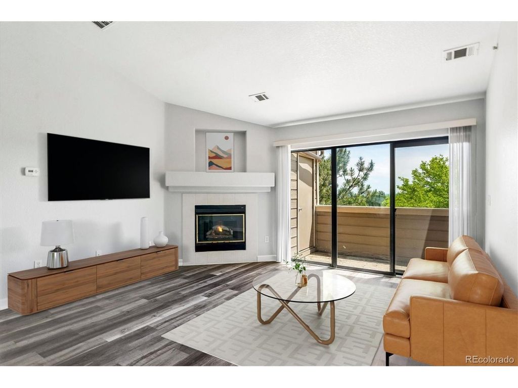 7388 S Alkire St 305, Littleton, CO 80127