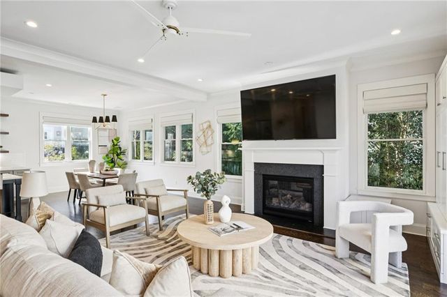 216 Haralson NE Lane, Atlanta, GA 30307