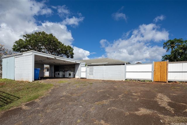 1367 Kuahaka Street, Pearl City, HI 96782