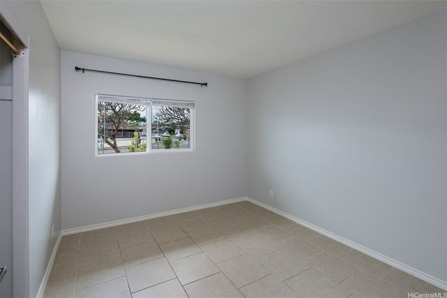 1367 Kuahaka Street, Pearl City, HI 96782