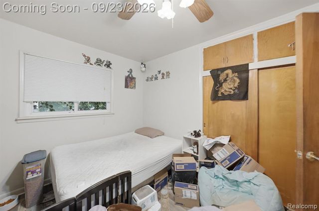 25675 Barbara Street, Roseville, MI 48066