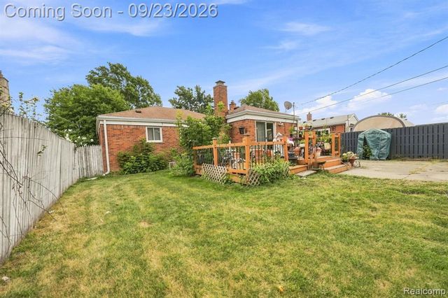 25675 Barbara Street, Roseville, MI 48066