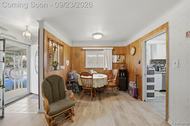 25675 Barbara Street, Roseville, MI 48066