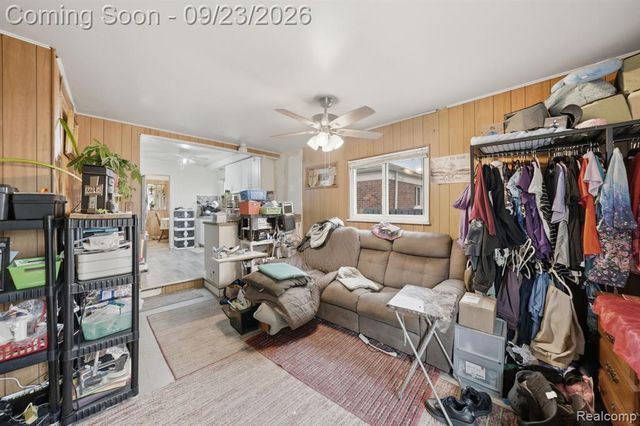 25675 Barbara Street, Roseville, MI 48066
