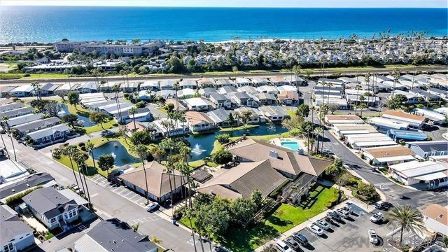 7102 San Bartolo St 11, Carlsbad, CA 92011