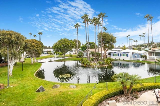 7102 San Bartolo St 11, Carlsbad, CA 92011