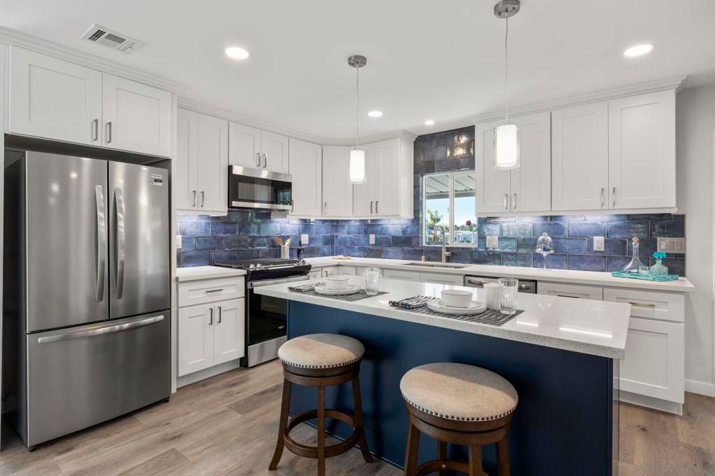 7102 San Bartolo St 11, Carlsbad, CA 92011