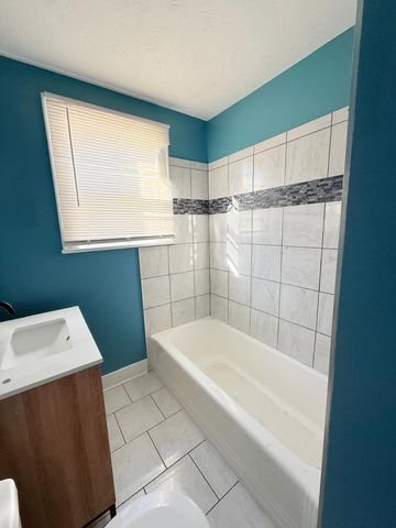 810 1ST Avenue, Council Bluffs, IA 51501