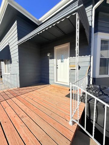 810 1ST Avenue, Council Bluffs, IA 51501