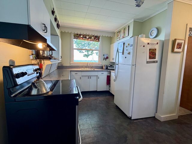250 Maquam Shore Road, Swanton, VT 05488