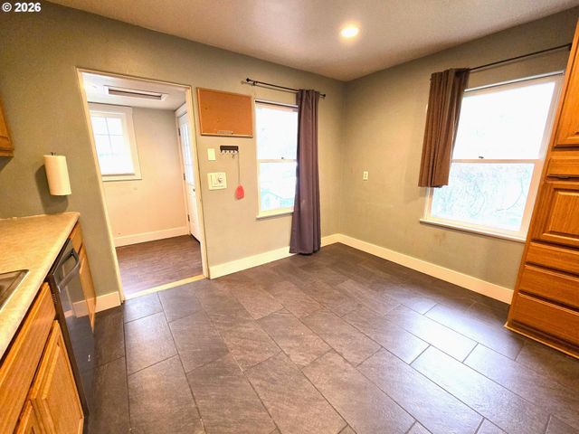 200 N HUMBOLT St, Canyon City, OR 97820