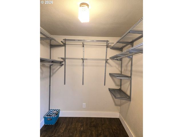 200 N HUMBOLT St, Canyon City, OR 97820