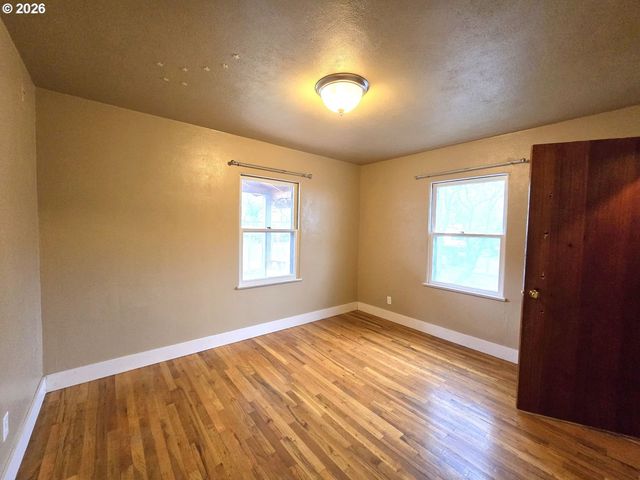 200 N HUMBOLT St, Canyon City, OR 97820