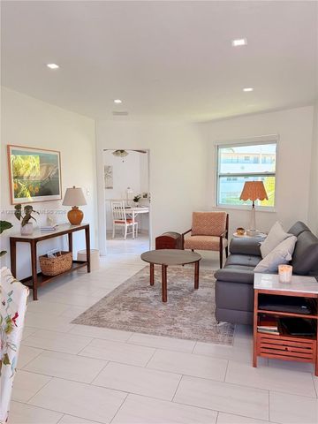 18750 NE 18th Ave 251, Miami, FL 33179