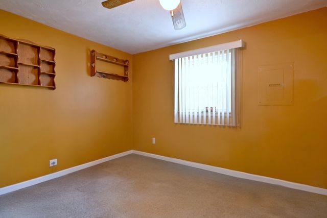 1032 Daniel Drive, Bensenville, IL 60106