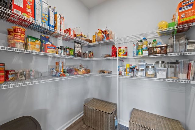 1098 Ridgeford Dr., Conway, SC 29526