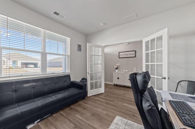 1098 Ridgeford Dr., Conway, SC 29526