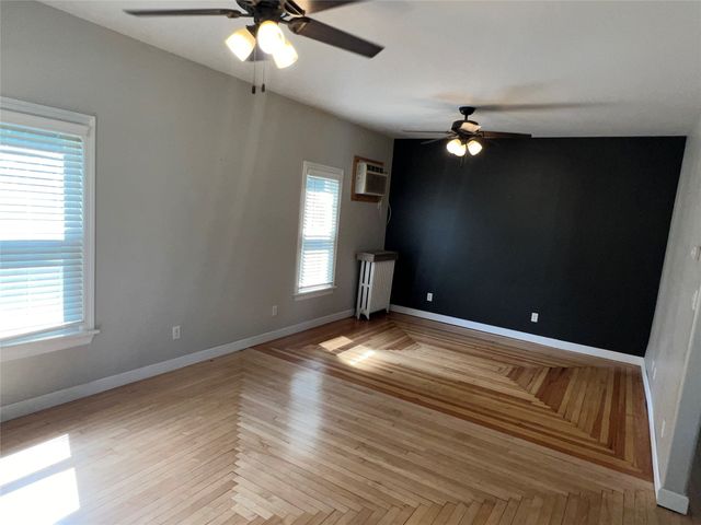 309 E State Street, Baxter, IA 50028