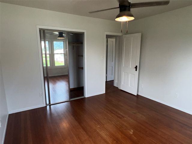 309 E State Street, Baxter, IA 50028