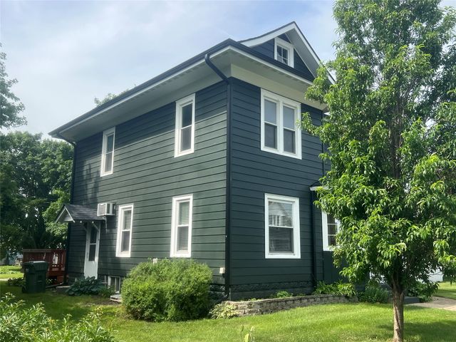 309 E State Street, Baxter, IA 50028