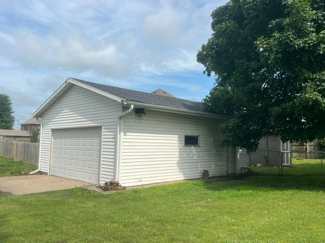 309 E State Street, Baxter, IA 50028