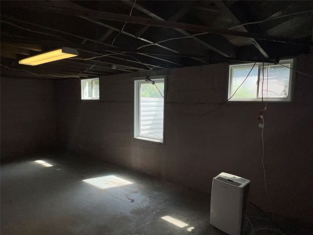 309 E State Street, Baxter, IA 50028