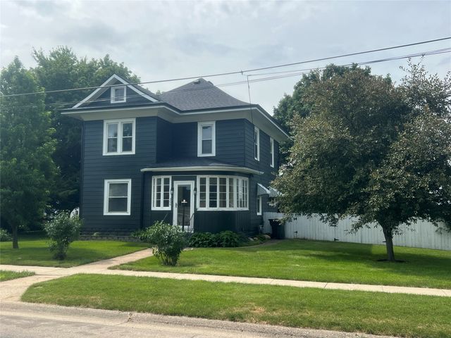 309 E State Street, Baxter, IA 50028