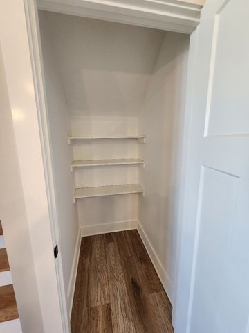 215 Scenic Ln, Hartsville, TN 37074