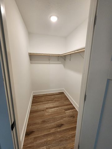 215 Scenic Ln, Hartsville, TN 37074