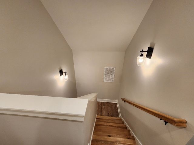 215 Scenic Ln, Hartsville, TN 37074