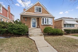 5805 S Kilbourn Avenue, Chicago, IL 60629