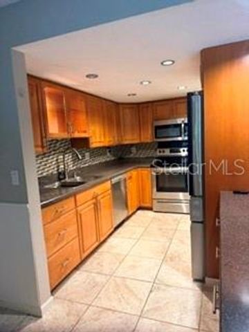 485 WESTLAKE BOULEVARD 70, Palm Harbor, FL 34683