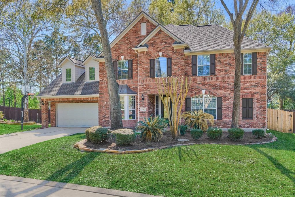 34 Pawprint Place, The Woodlands, TX 77382