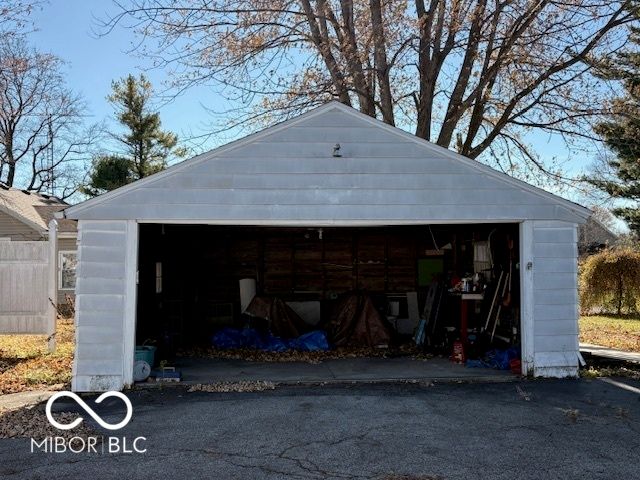 6709 S State Road 3, Spiceland, IN 47385