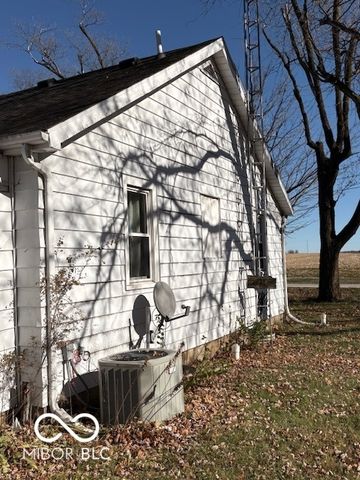 6709 S State Road 3, Spiceland, IN 47385