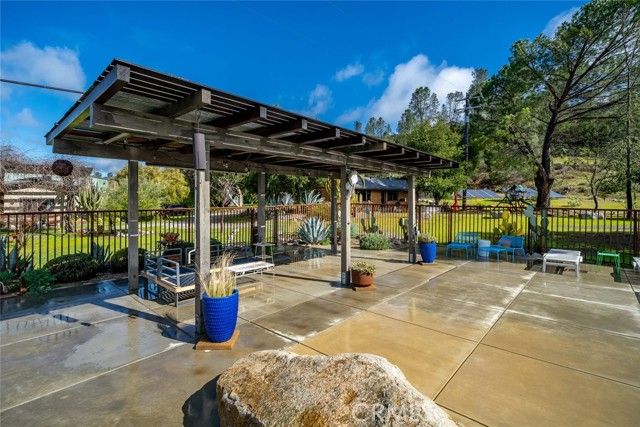 6790 W Pozo, Santa Margarita, CA 93453