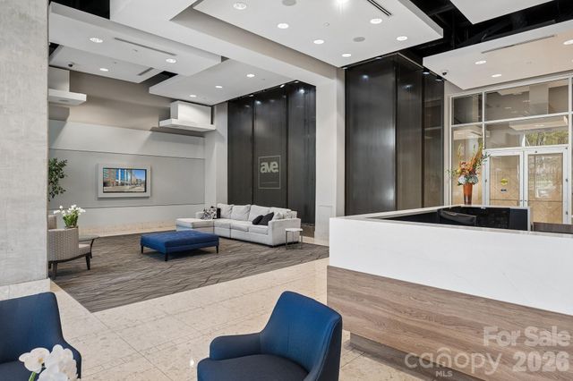 210 N Church Street 2708, Charlotte, NC 28202