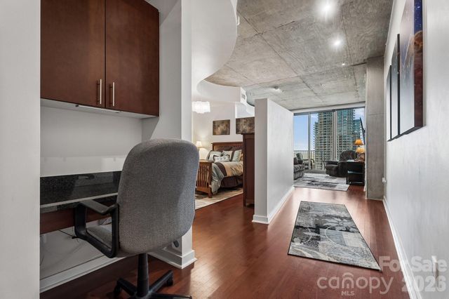 210 N Church Street 2708, Charlotte, NC 28202