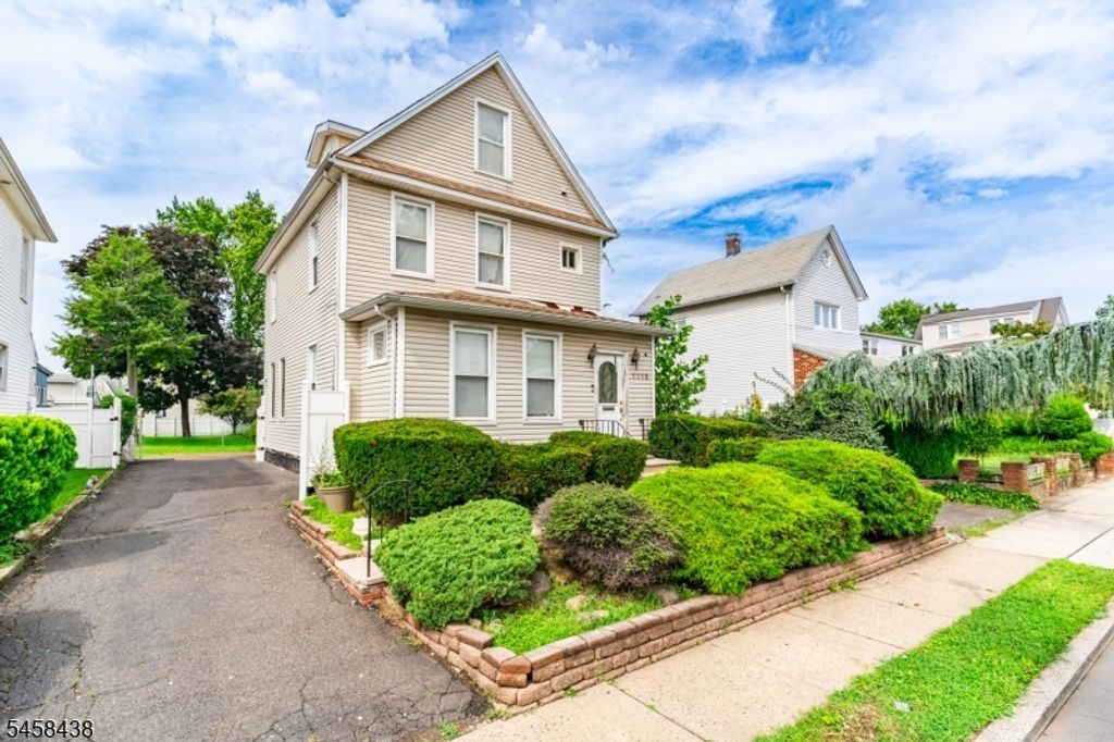 1118 Woodruff Ave, Hillside Twp., NJ 07205 — exterior
