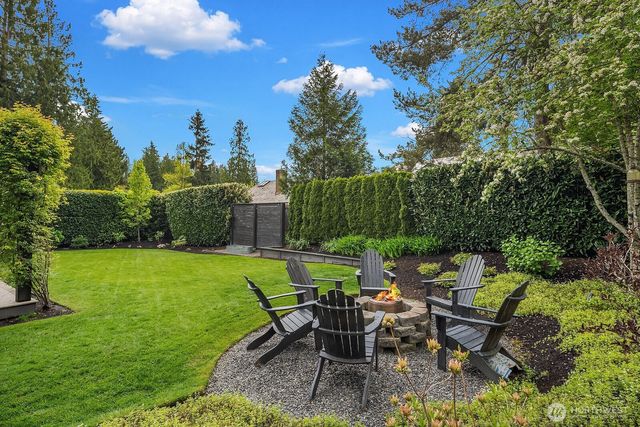 3819 204th Avenue NE, Sammamish, WA 98074