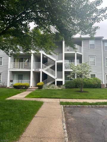 167 Rachel Ct, Franklin Twp., NJ 08823