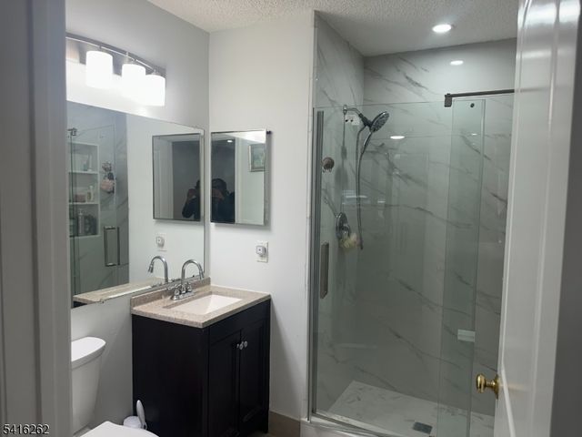 167 Rachel Ct, Franklin Twp., NJ 08823