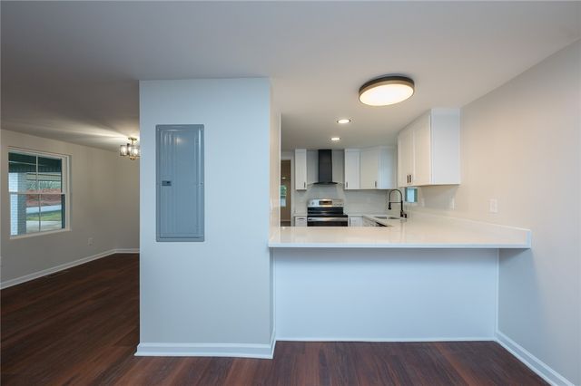 136 Moore Street, Wellford, SC 29385