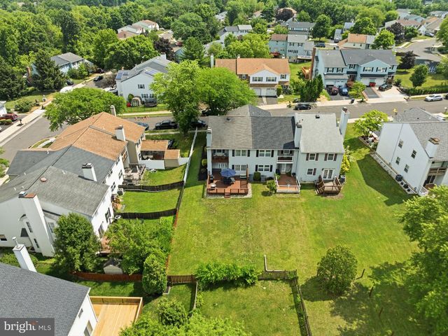 111 ELBERTA DR, North Wales, PA 19454