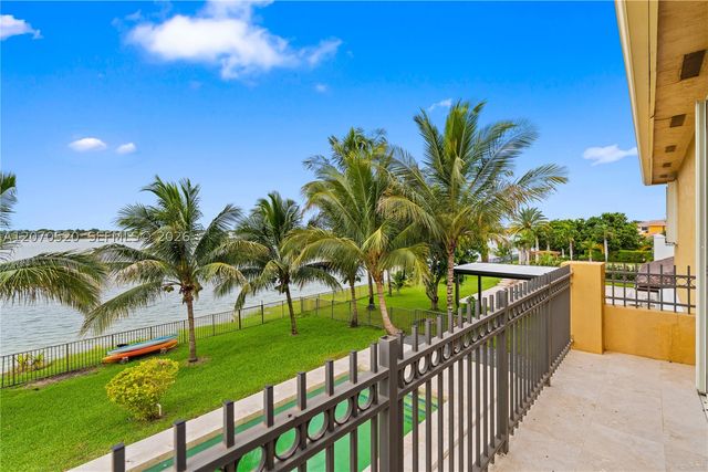 18794 SW 17th Ct, Miramar, FL 33029