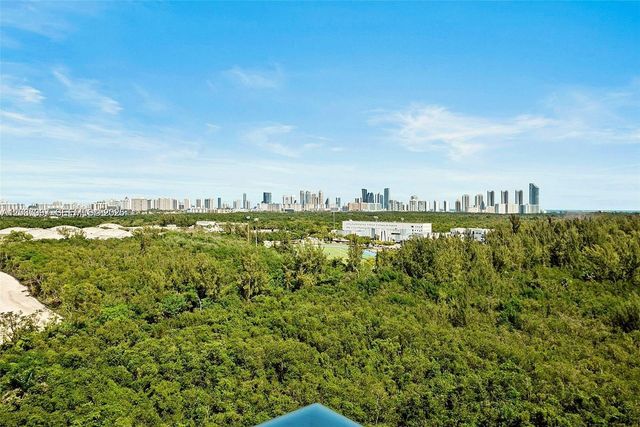 14951 Royal Oaks Ln 1001, North Miami, FL 33181