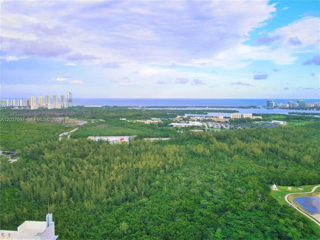 14951 Royal Oaks Ln 1001, North Miami, FL 33181